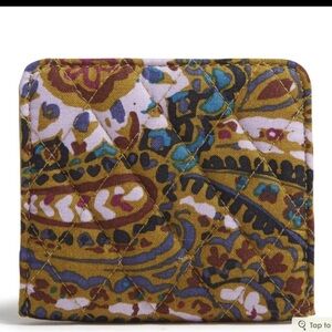 Vera Bradley Essential Small Wallet Buta Spray